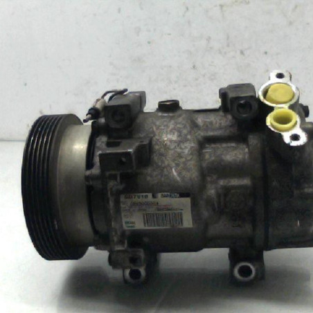 Compresseur clim DACIA SANDERO 1 Photo n°1