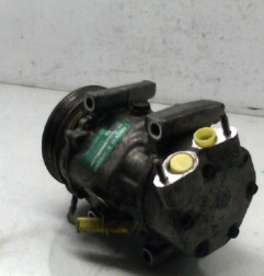 Compresseur clim PEUGEOT 206 Photo n°3