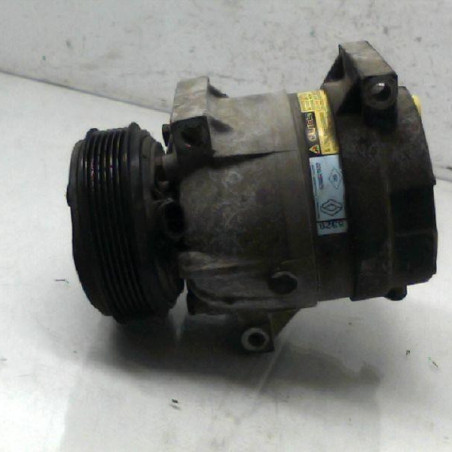Compresseur clim RENAULT LAGUNA 2 Photo n°1
