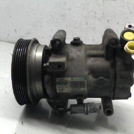 Compresseur clim RENAULT GRAND MODUS Photo n°1
