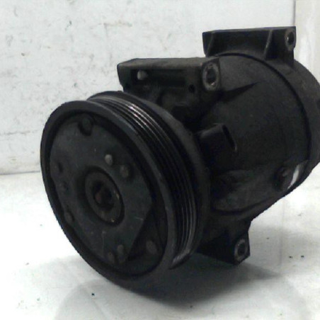 Compresseur clim RENAULT MEGANE 1