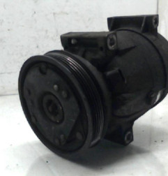 Compresseur clim RENAULT MEGANE 1 Photo n°5