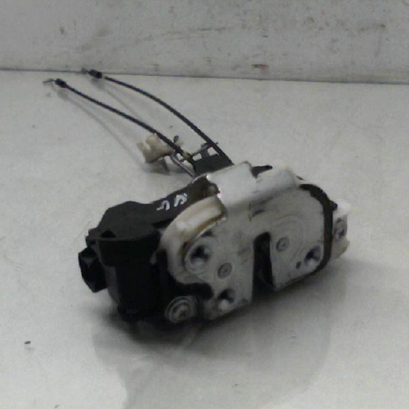 Serrure avant gauche PEUGEOT 4007