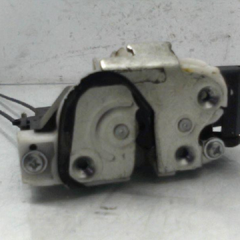 Serrure avant droit PEUGEOT 4007