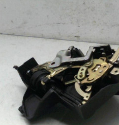 Serrure arriere gauche MERCEDES CLASSE E 210