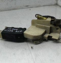 Serrure avant droit OPEL TIGRA 1
