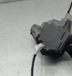 Serrure arriere droit PEUGEOT 308 1