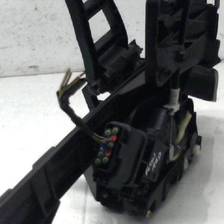 Serrure arriere droit FORD FOCUS 2