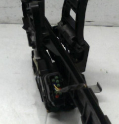 Serrure arriere gauche FORD FOCUS 2 Photo n°5