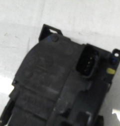 Serrure avant gauche RENAULT CLIO 3 Photo n°6