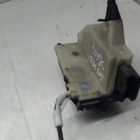 Serrure arriere droit PEUGEOT 208 1