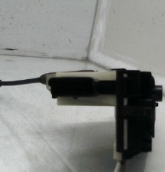 Serrure arriere droit PEUGEOT 208 1 Photo n°3