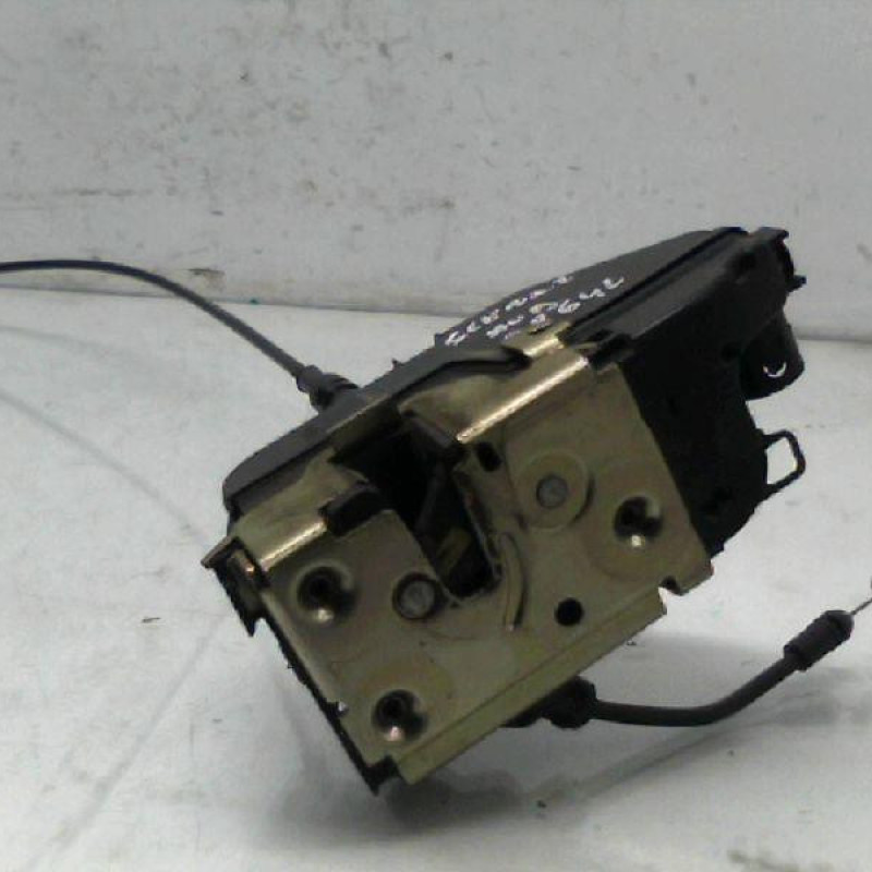 Serrure avant droit RENAULT SCENIC 2