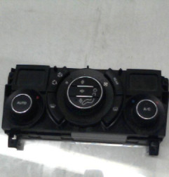 Commande chauffage PEUGEOT 5008 1 Photo n°1