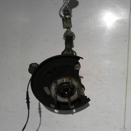 Fusee avant droit OPEL ASTRA J