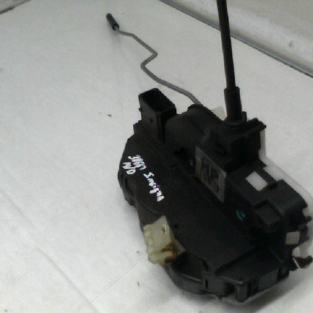 Serrure avant droit OPEL INSIGNIA 1
