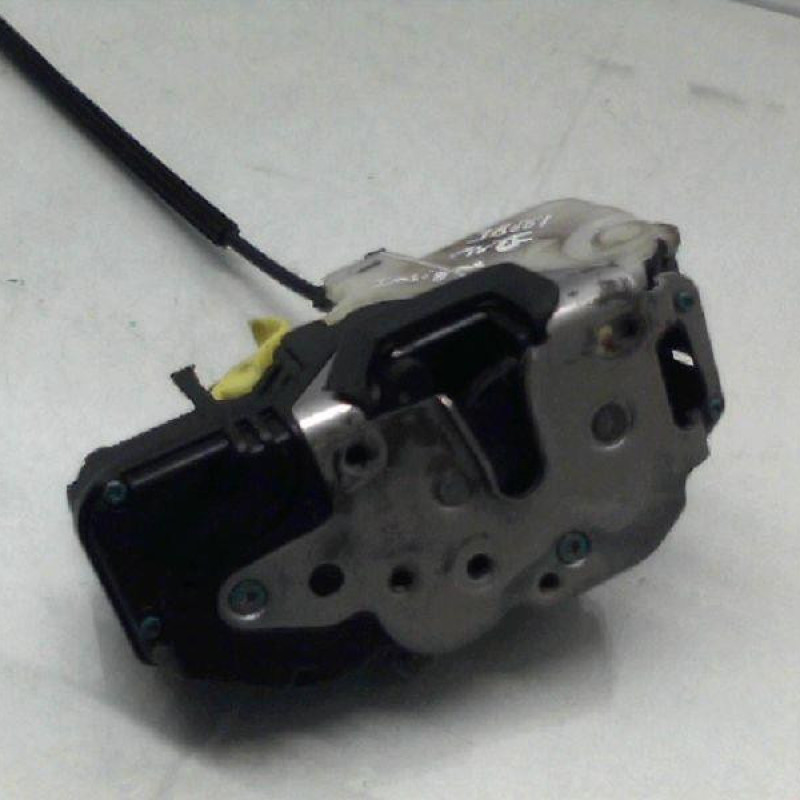 Serrure avant gauche OPEL INSIGNIA 1