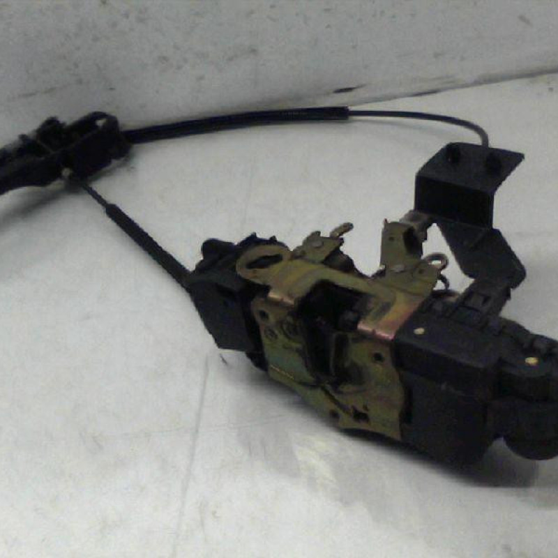 Serrure avant droit FIAT STILO