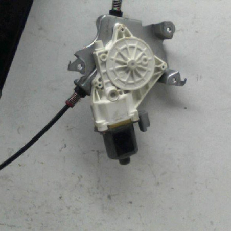 Leve vitre electrique avant droit NISSAN MICRA 3