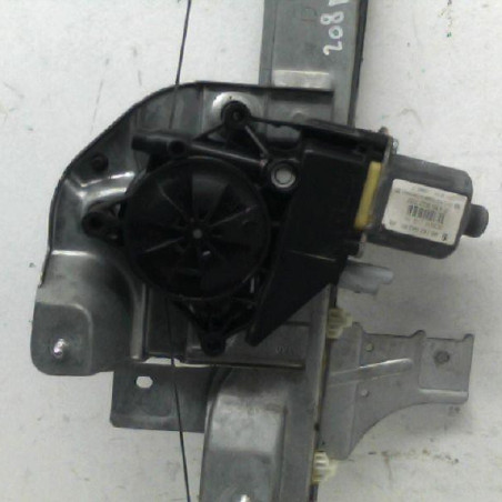 Leve vitre electrique avant droit PEUGEOT 208 1