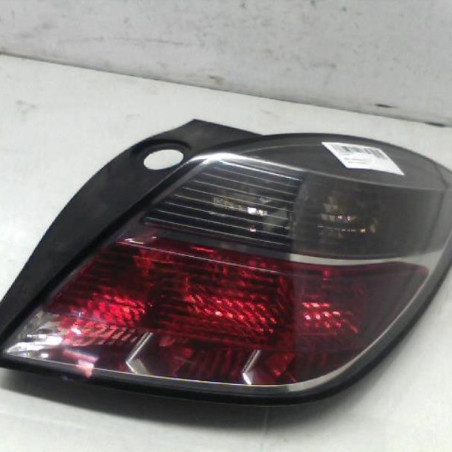 Feu arriere principal droit (feux) OPEL ASTRA H Photo n°1