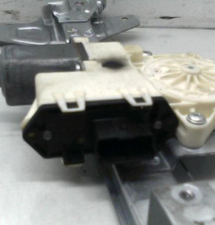 Leve vitre electrique arriere gauche CITROEN C4 1 Photo n°3