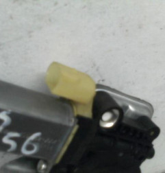 Leve vitre electrique avant gauche TOYOTA YARIS 1 Photo n°3