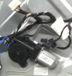 Leve vitre electrique avant droit ALFA ROMEO 159 Photo n°3