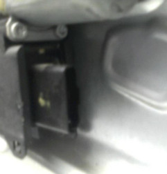 Leve vitre electrique avant gauche KIA CARENS 3 Photo n°6