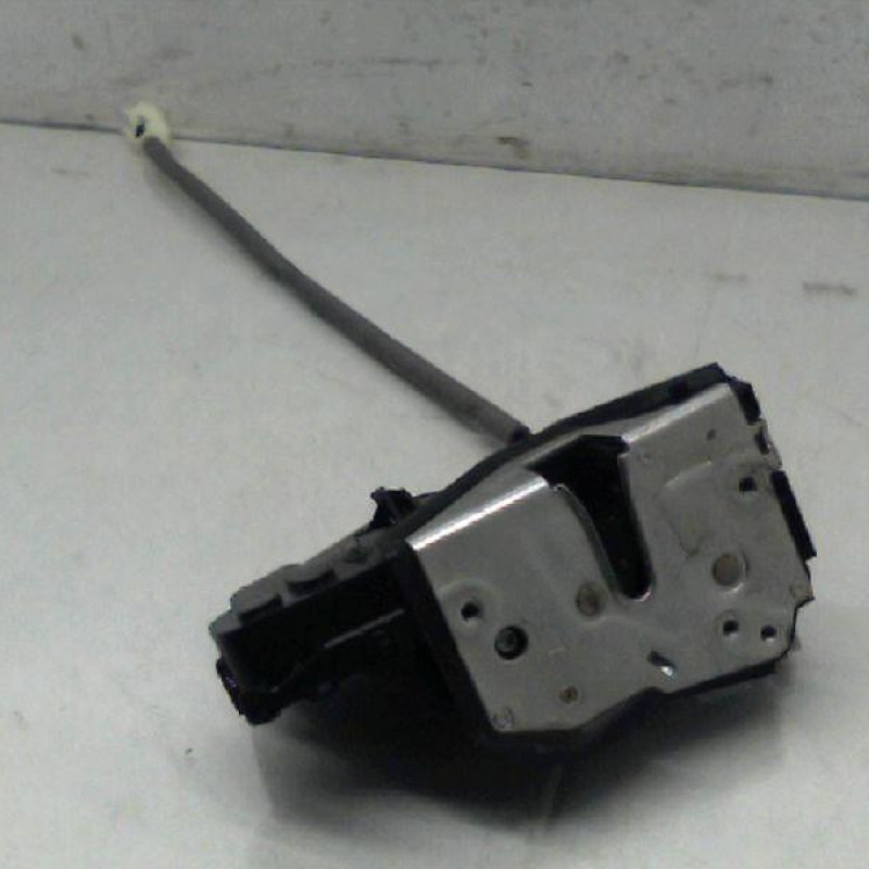 Serrure arriere gauche BMW SERIE 3 E46