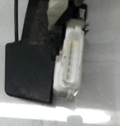 Serrure avant droit KIA CARENS 3 Photo n°6