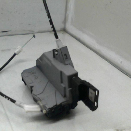 Serrure arriere droit PEUGEOT 308 1