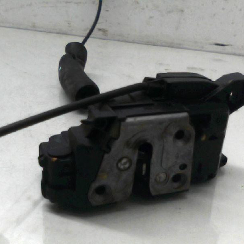 Serrure arriere droit RENAULT MEGANE 3