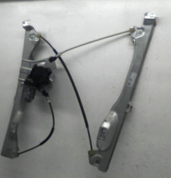 Leve vitre electrique avant droit RENAULT CLIO 3 Photo n°4