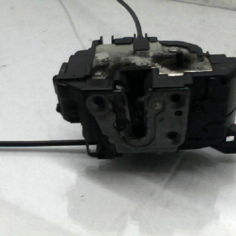 Serrure arriere gauche RENAULT CLIO 3