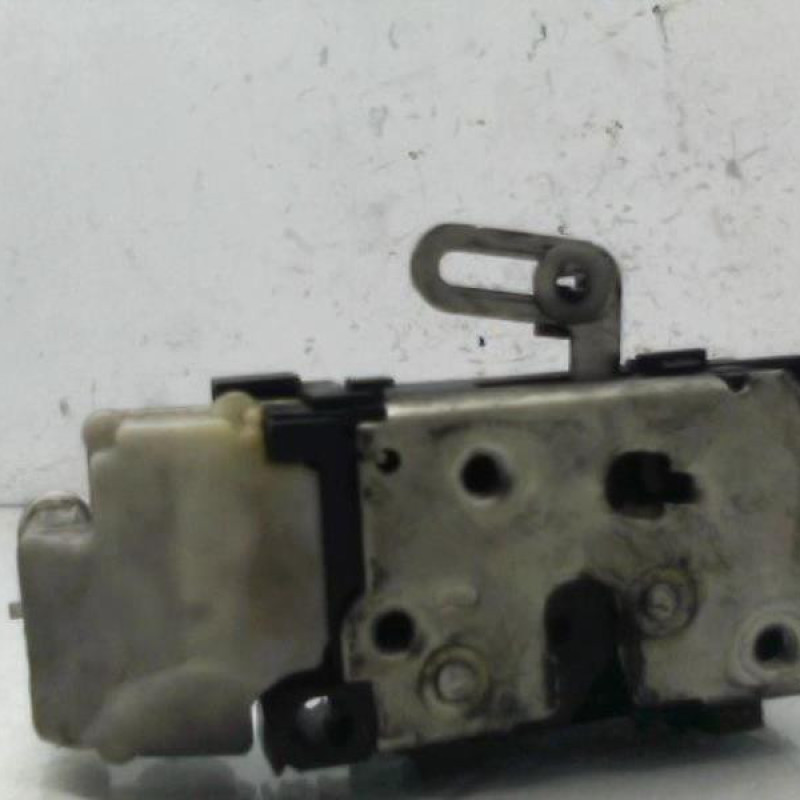 Serrure avant gauche FIAT PUNTO 2