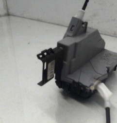 Serrure arriere gauche PEUGEOT 308 1