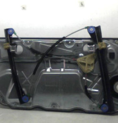 Leve vitre electrique avant droit VOLKSWAGEN POLO 4 Photo n°1