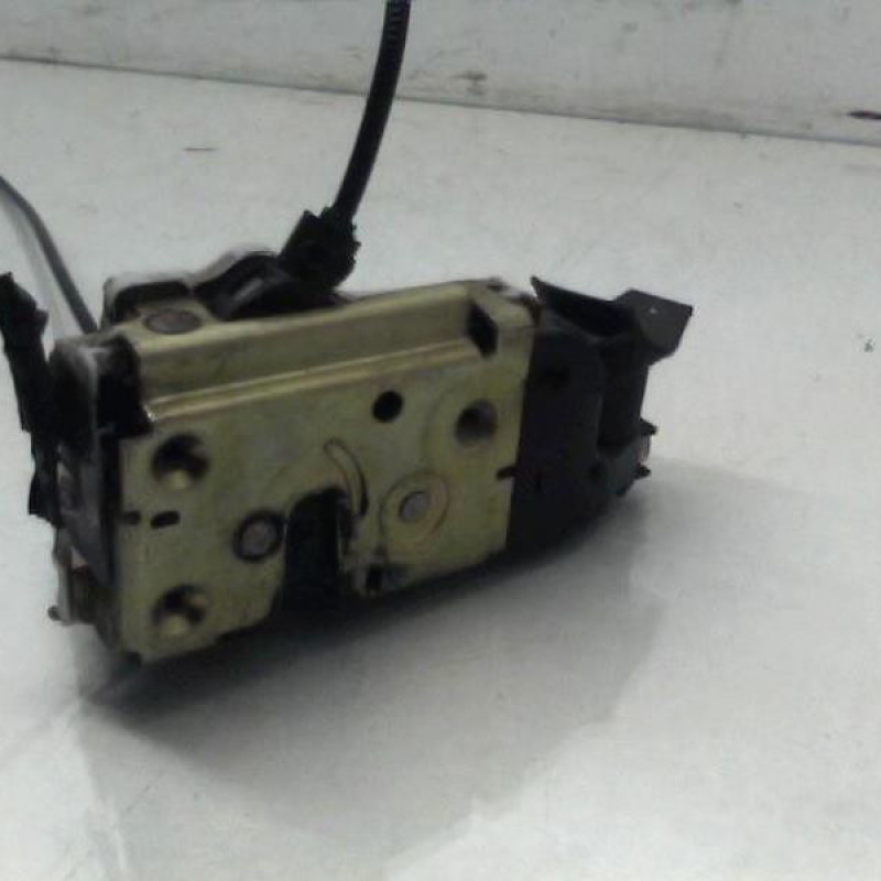 Serrure avant gauche RENAULT SCENIC 2