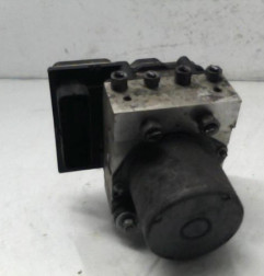 Bloc ABS (freins anti-blocage) CITROEN C5 2 Photo n°4