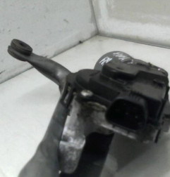 Moteur essuie glace avant TOYOTA YARIS 3