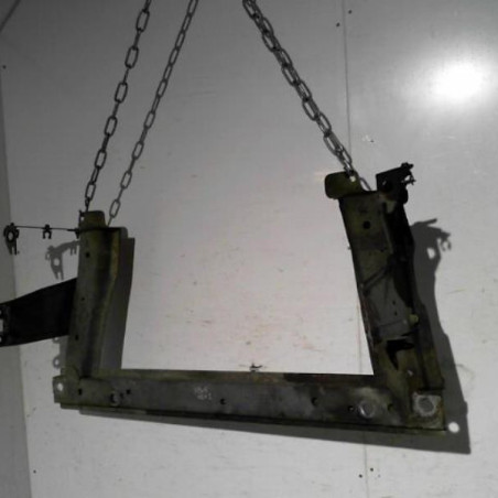 Berceau avant RENAULT MEGANE 2 Photo n°1