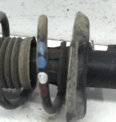 Amortisseur avant droit VOLKSWAGEN SCIROCCO 3 Photo n°3