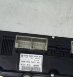 Commande chauffage VOLKSWAGEN SCIROCCO 3 Photo n°3