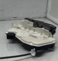 Serrure avant gauche VOLKSWAGEN SCIROCCO 3