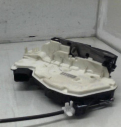 Serrure avant gauche VOLKSWAGEN SCIROCCO 3 Photo n°5