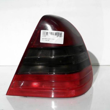 Feu arriere principal droit (feux) MERCEDES CLASSE C 202 Photo n°1