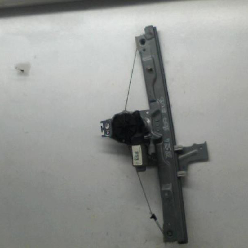 Leve vitre electrique avant droit PEUGEOT 207+