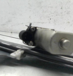 Leve vitre electrique avant droit DACIA SANDERO 1 Photo n°6