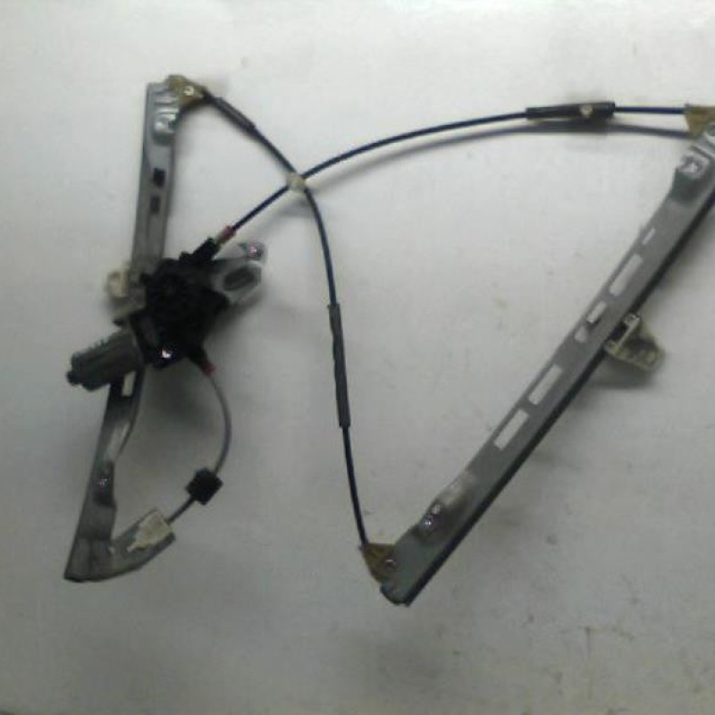 Leve vitre electrique avant droit PEUGEOT 206